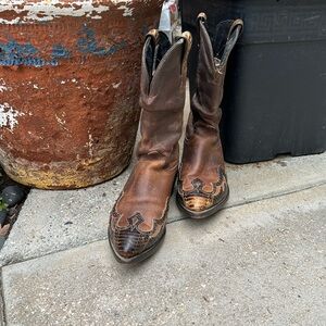 CODE WEST BOOTS ~ Size 9 ~ Brown Leather